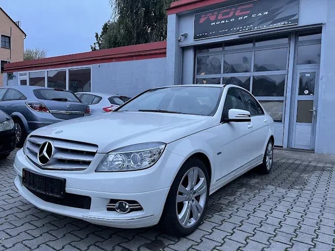 Fahrzeugauswahl - Eine sorgfältig ausgewählte Flotte gepflegter Fahrzeuge wartet auf Sie